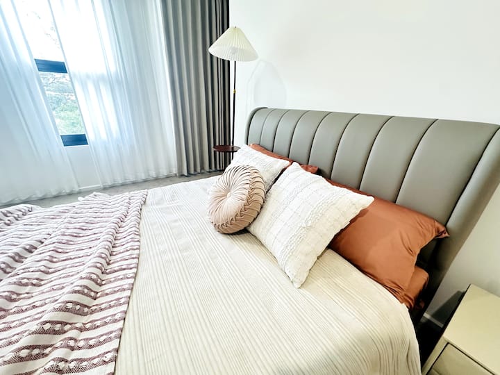 Bedrooms photo
